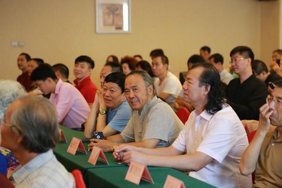 中华民间藏品鉴定委员会以考试招募专家_藏趣逸闻_新浪收藏_新浪网